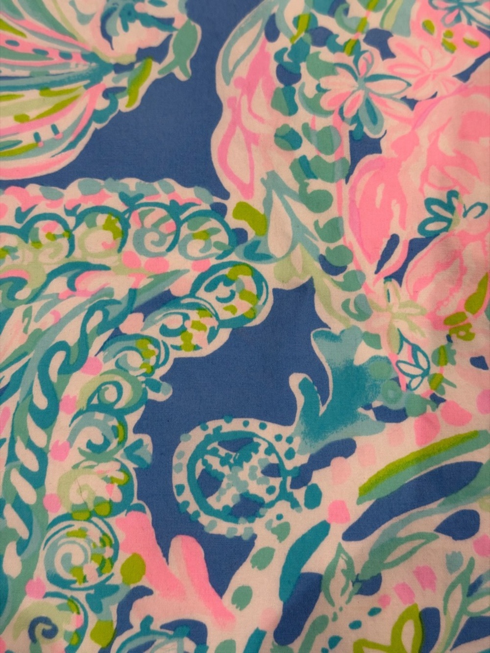 Lilly Pulitzer Pink Label with Gold Script - Picture 2 of 4